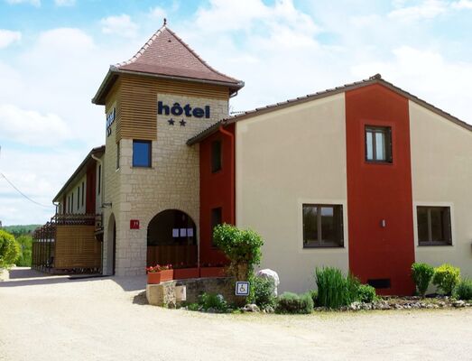 Hôtel Les Gabarres à Tour de Faure