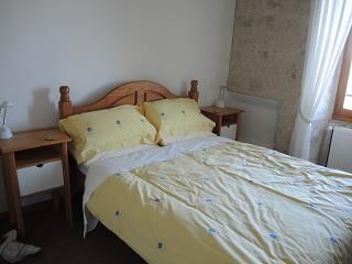 25 chambre jaune 2485