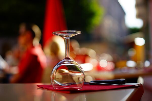 table-1469719_960_720