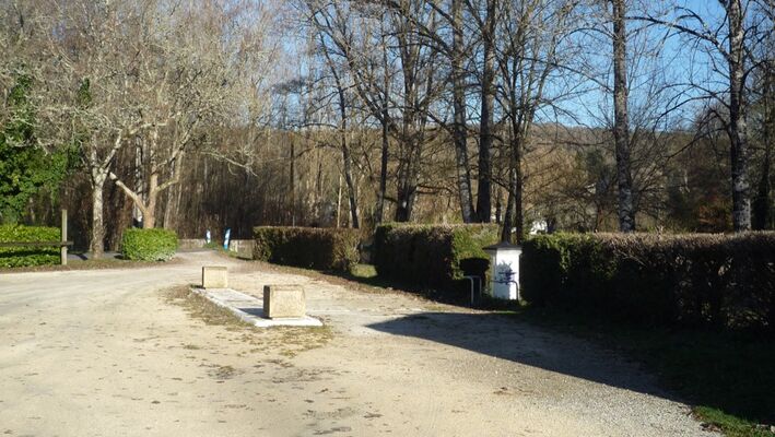 AIRE DE SERVICE Cazals (4)