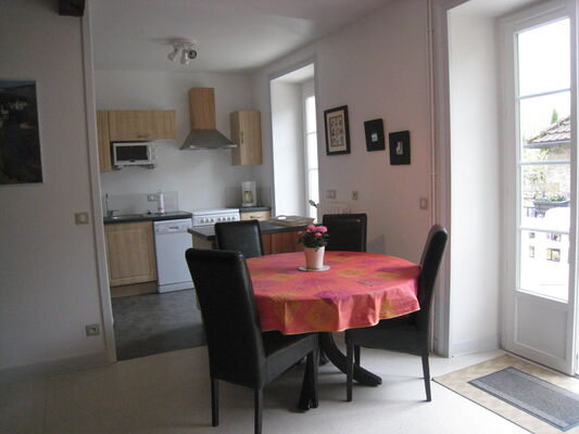Antonietti - Martel - Table et cuisine