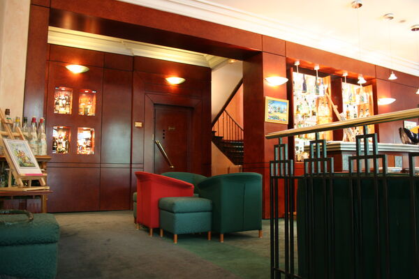 Bar (1)