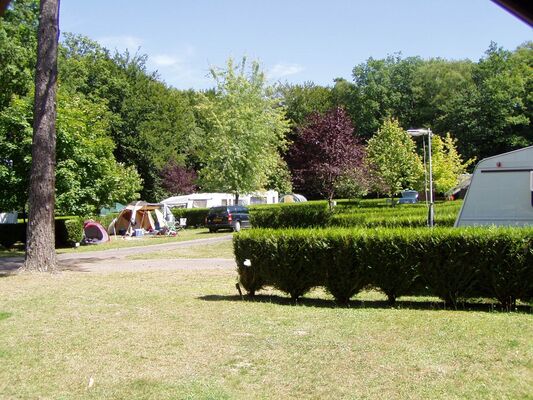 CAMPING_MUNICIPAL_SAINT-MARTIN-LA-MEANNE_2_2