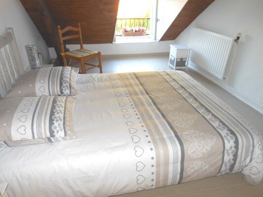 CHAMBRE 1ER ETAGE