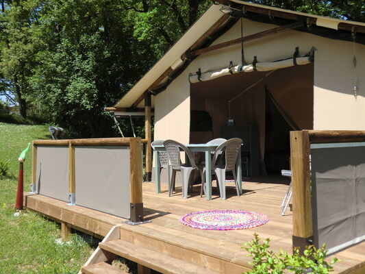 Camping Le Paradis - Toile à camper