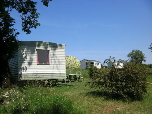 Camping Les Chênes Clairs