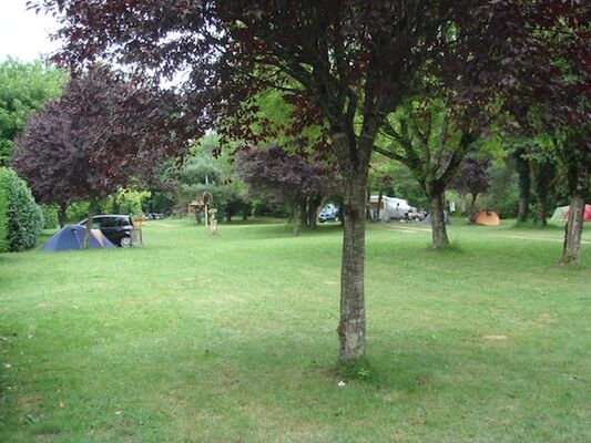 Camping Lot emplacements centre