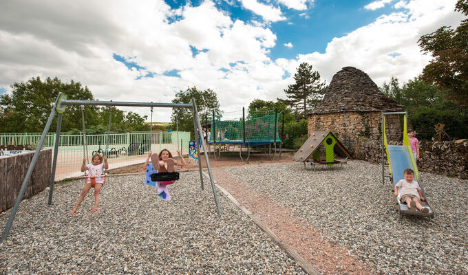 Camping Pech Ibert à Béduer_05 © Lot Tourisme - C. ORY