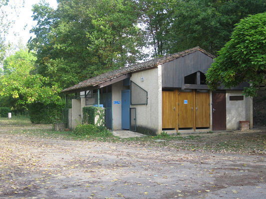 Camping Plan d'Eau de la Cayre