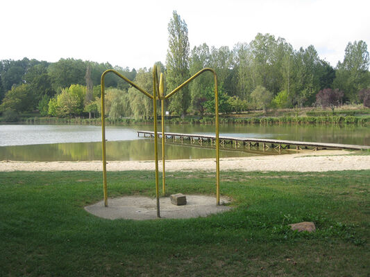 Camping Plan d'Eau de la Cayre