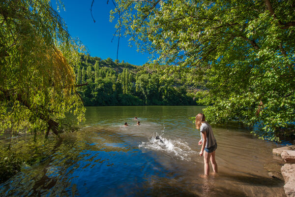 Camping Rivière de Cabessut à Cahors_01 © Lot Tourisme - C. ORY