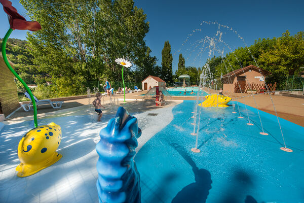 Camping Rivière de Cabessut à Cahors_04 © Lot Tourisme - C. ORY