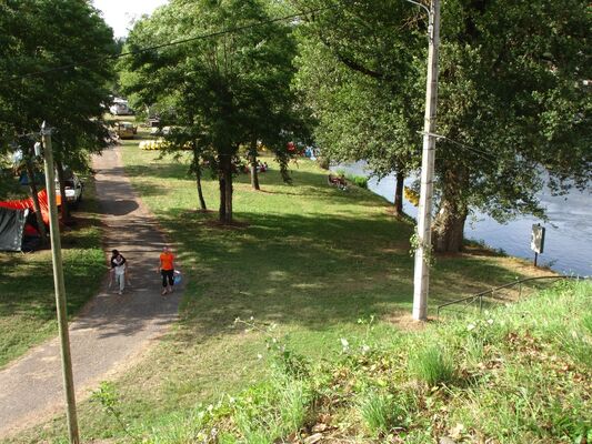 Camping du Pont lanzac