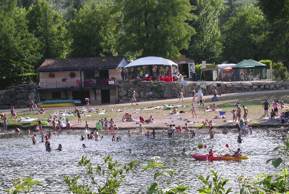Camping de la Plage à Saint Cirq Lapopie