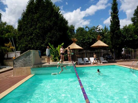 Camping eau Vive - Carennac - piscine (2)
