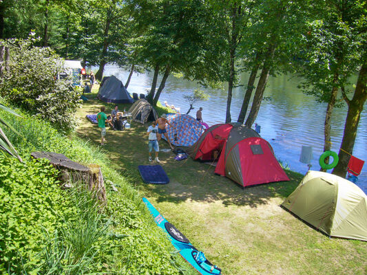 Camping Le Vaurette Camp Site Monceaux Sur Dordogne