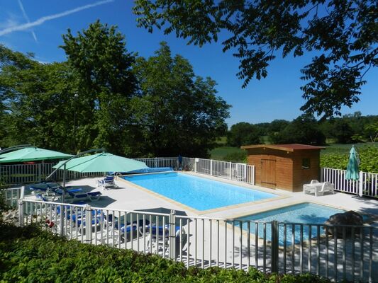 CampingLesTilleuls_Piscine