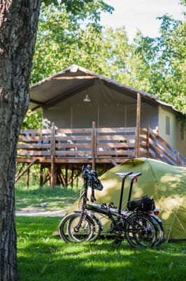 Cabane lodge - Camping du Port à Creysse_17 © Lot Tourisme - C. ORY