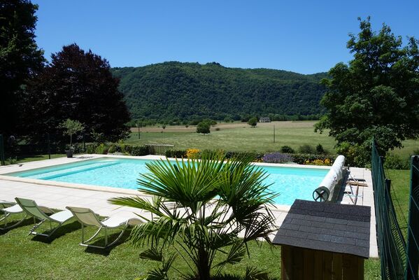 Ch-hotes-DU-PRADEL-Monceaux_piscine -securisee
