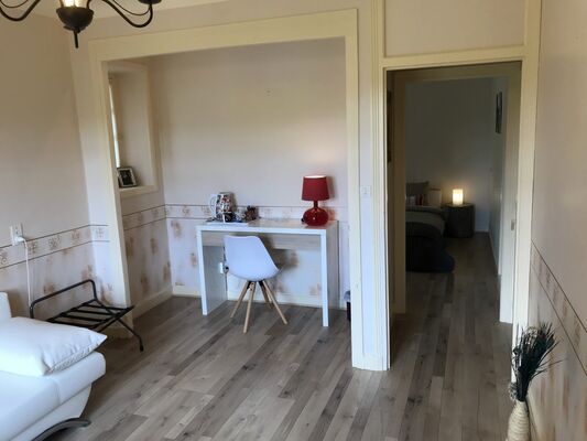 Ch-hotes-LeSautDeLaBergere-Aubazine_chambreCoco