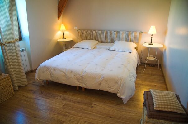 ChHotes-LePreCollonges-NOAILHAC_chambre2