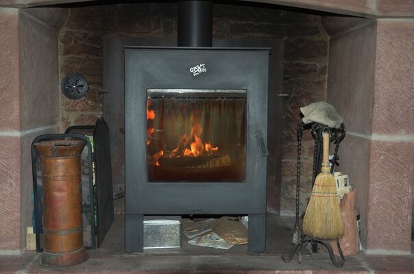 ChHotes-LePreCollonges-NOAILHAC_poele