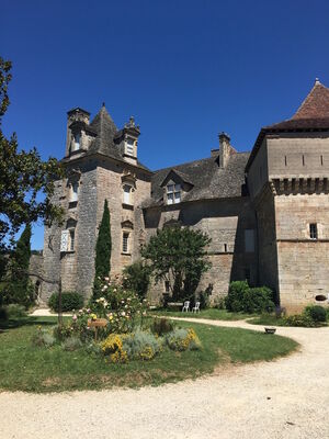 Chateau Cenevieres 17©C.Seguy