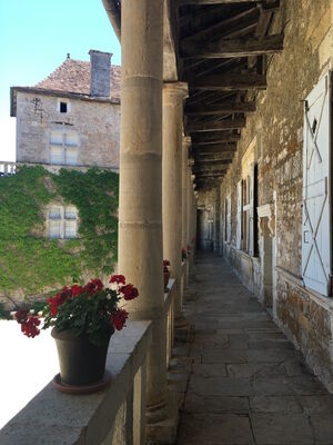 Chateau Cenevieres 2©C.Seguy
