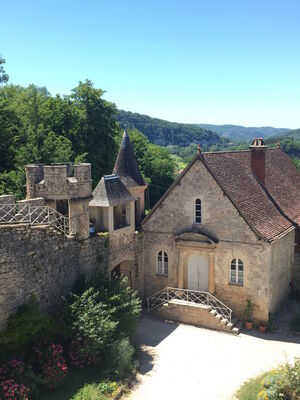 Chateau Cenevieres 5©C.Seguy