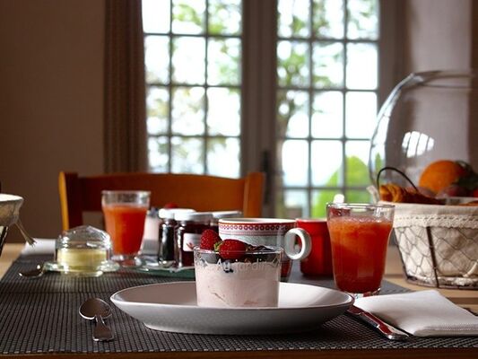 ChateauDeMarsac-Meyssac_petit-dejeuner