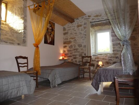 Chambre 5 lits simples-GE
