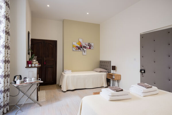 Chambre Cahors vue 3