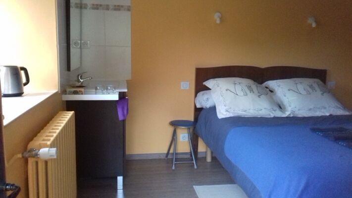 Chambre Hotes Moinard-Latouille- chambre