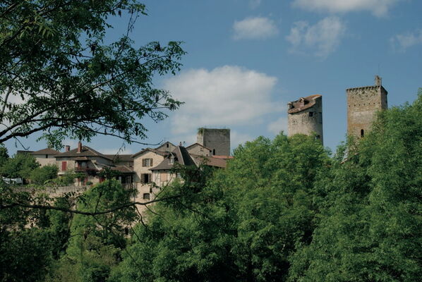 Cardaillac : Vue du Village de Cardaillac et de son Fort