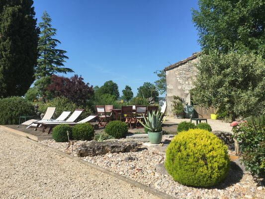 Coin repas extérieur