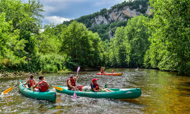 Descente canoë sur le Célé_12 © Lot Tourisme - C. ORY