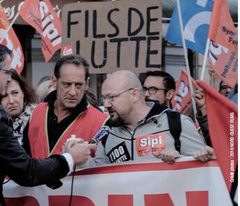 En Guerre