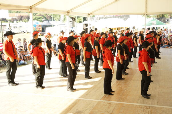 FestivalCountryGramat_troupe