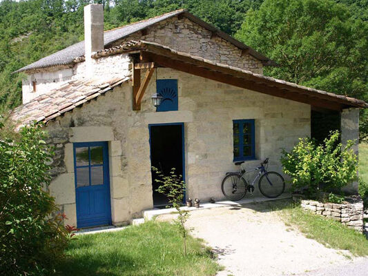 Gîte d'étape L'Etape Bleue - Lascabanes