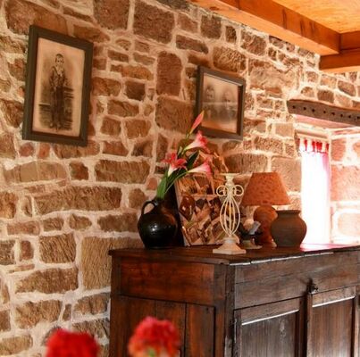 GîteCHANEL-Lagleygeolle_mobilier
