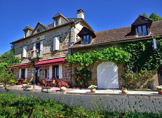 GîteFamilial-MmeVIGUIER_Noailhac