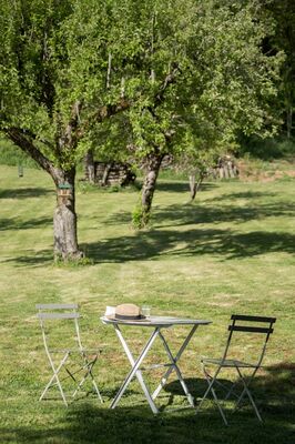 GîteLaPapetie-BRIVEZAC_jardin