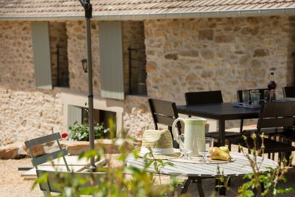 GîteLaPapetie-BRIVEZAC_terrasse