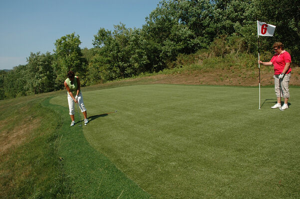 Golf Le Neuf du Bouysset - St Martin le Redon