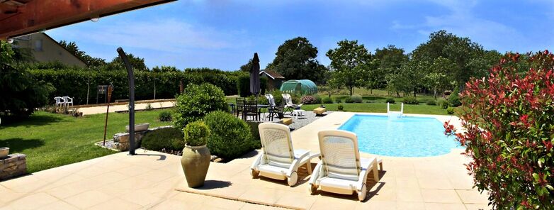 3 CH Vaysse piscine 1