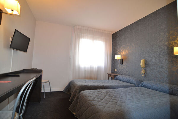 HLV. chambre 2L 037
