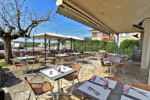 Hotel le Ballaroc - rocamadour - terrasse
