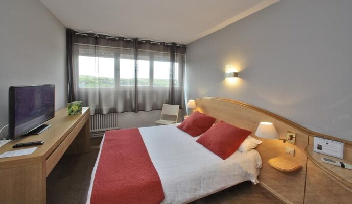 Hotel le Ballaroc - rocamadour - chambre