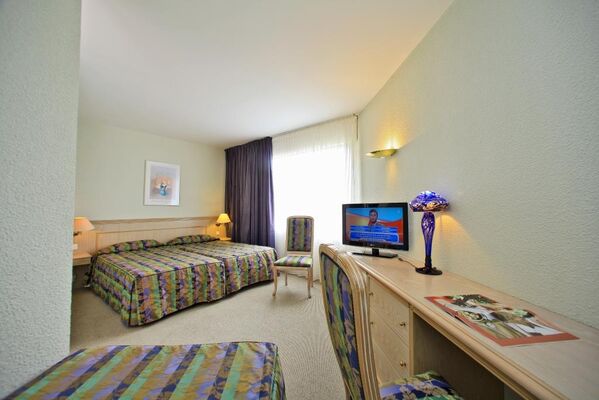 Hotel le Chateau-Rocamadour-chambre triple confort