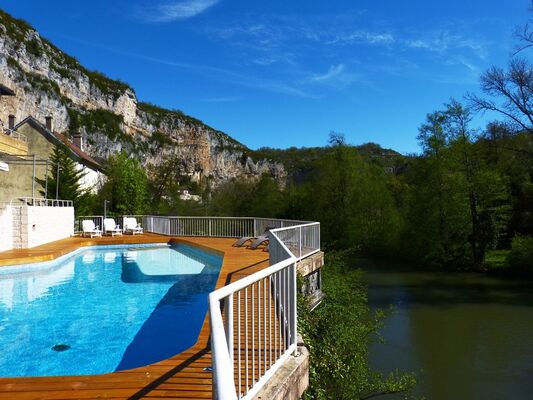 Hôtel des Grottes Cabrerets